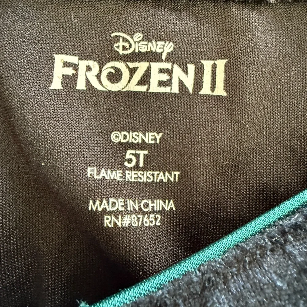 Disney - Frozen II - Princess Anna - Girls Nightgown - Size 5T - Picture 3 of 6